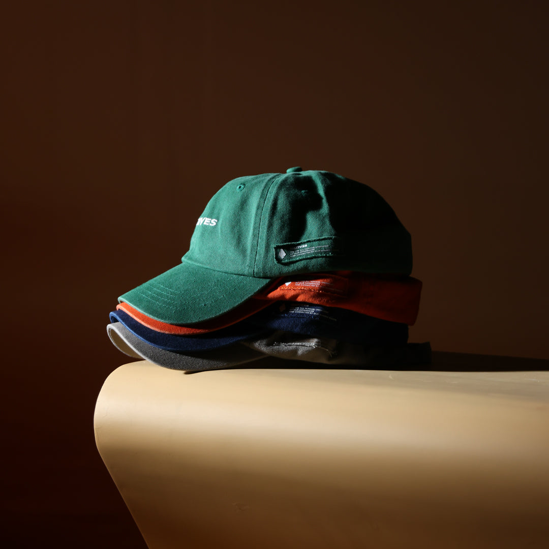 Caps