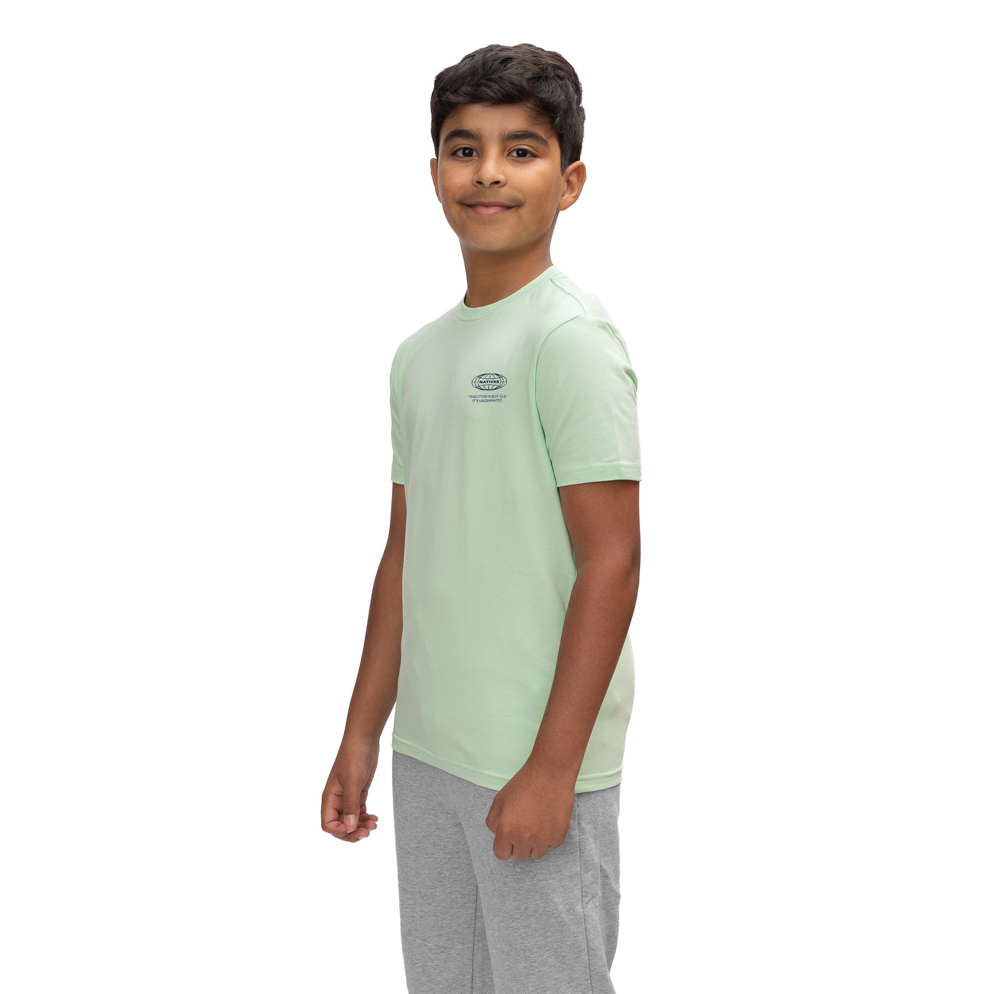 أبناء الأرض - JR